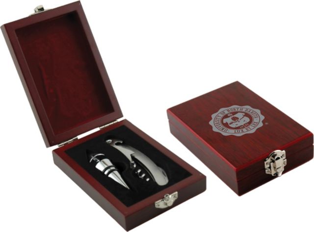 University of North Dakota Wine Gift Set