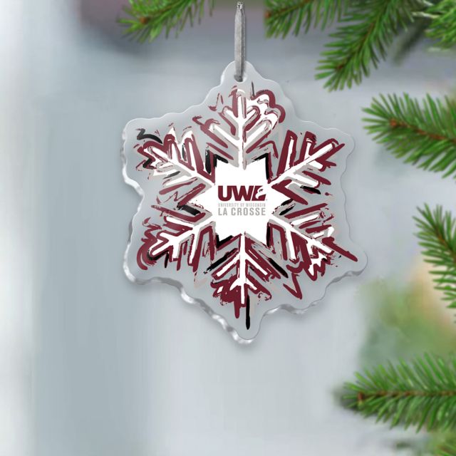 University of Wisconsin - La Crosse Snowflake 3'' x 4'' Etched Ornament