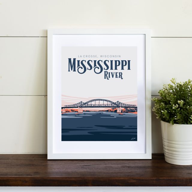 University of Wisconsin - La Crosse 8x10 Framed Print