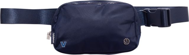 Lululemon Everywhere Belt Bag True deals Navy