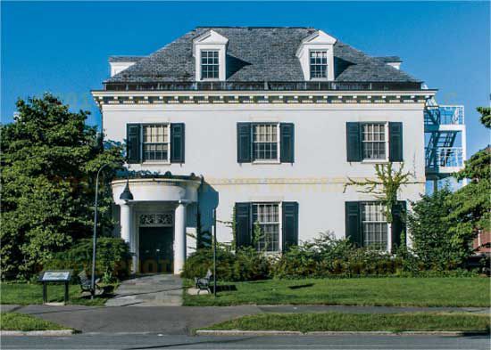 Smith College 5''x7'' Postcard