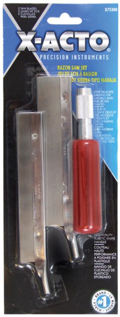 RAZOR SAW SET/CARDED
