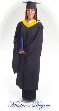 Une graduation hot sale gown