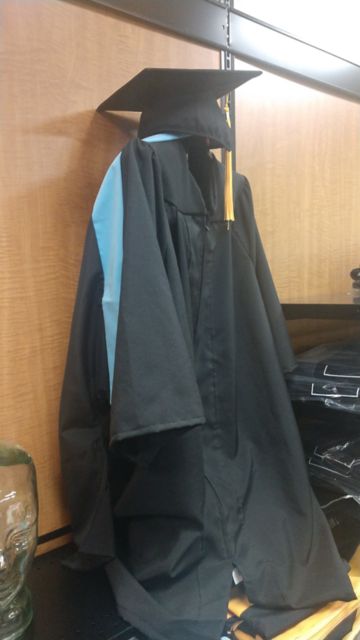UW Superior Masters set w/ Tassel