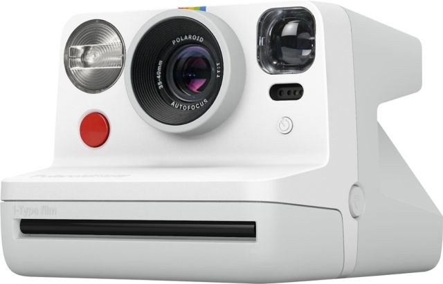 Polaroid Now Instant Camera, White - ONLINE ONLY
