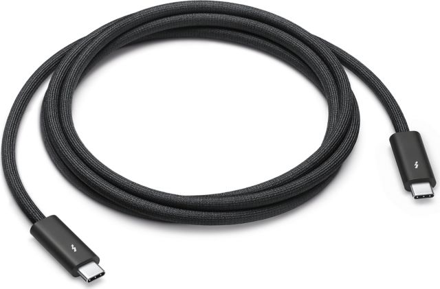 Thunderbolt 4 Pro Cable (1.8 m) 