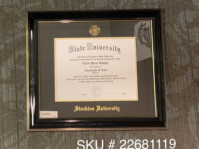 Stockton University Classic Diploma Frame