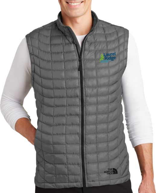 Laurel Ridge The North Face Thermoball Trekker Vest Wordmark Stacked - ONLINE ONLY