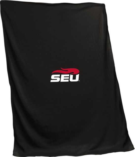 Southeastern University 84x54 Sweatshirt Blanket