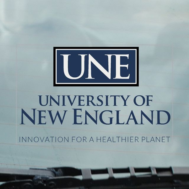 University of New England Cling Decal