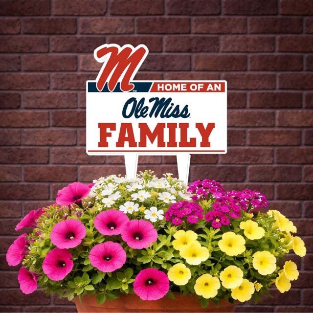 Ole Miss Rebels Garden Guard Sign