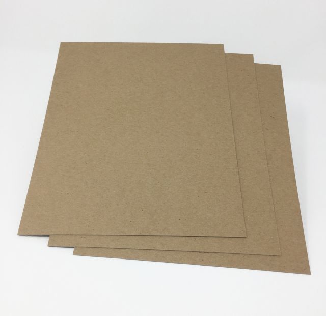 CHIPBOARD MEDIUM WEIGHT SINGLE THICK 32X40 - IN STORE ONLY