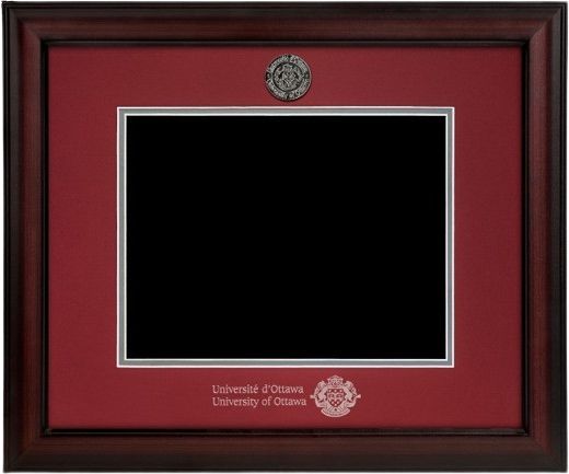 Cadre pour diplôme Studio Université d’Ottawa avec médaillon